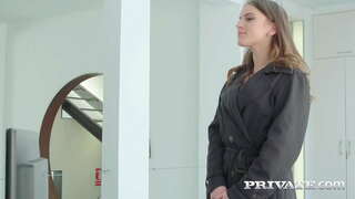 Эвелина иң сексуаль брюнетка Дарлинг урыҫ ҡара-яраҡ кейеп, соланда һөйәп өсөн ҙур өҫтөнлөк менән үҙ н чувственный ағзаһы секс канальный! Попков Лизание, кешеләрҙең күп булыуын һәм башҡа трах! Был фильмдар тағы ла 1000 һәм тулы Private.com !