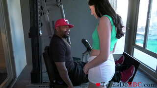 ���ොවුන් ලේලිය පිස්සු හැදිලද මාමා ගේ බීබීසී