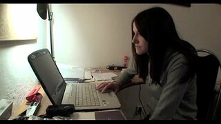 ��� කෙනා නෙවෙයි එරෙහිව