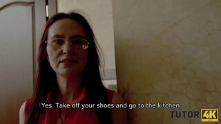 TUTOR4K. මිනිහා දන්නේ නෑ, සියලු ලිංගික උපක්රම නමුත් තෘප්තිමත් ගුරුවරයා