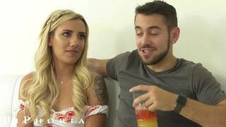 ���ෙල්ල කැමති සැමියා උරා ඩික් ඇය උපන් දිනය වෙනුවෙන්